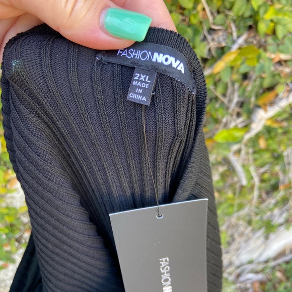 NWT Fashion Nova | Side Hustle Sweater Mini Dress - Black - Picture 9 of 11